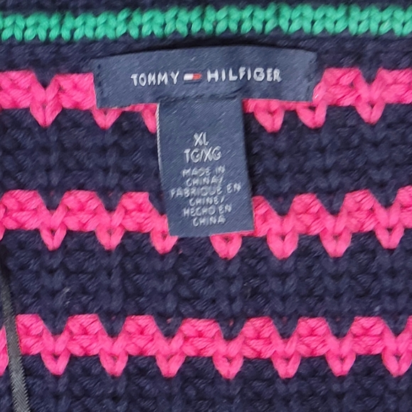 Tommy Hilfiger knit sweater - Picture 2 of 4